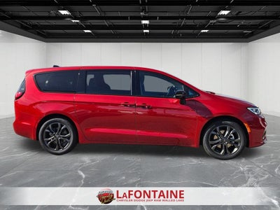 2026 Chrysler Pacifica PACIFICA SELECT