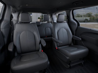 2026 Chrysler Voyager VOYAGER LX