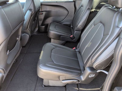 2026 Chrysler Voyager VOYAGER LX