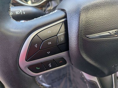 2022 Chrysler Pacifica Hybrid Touring L