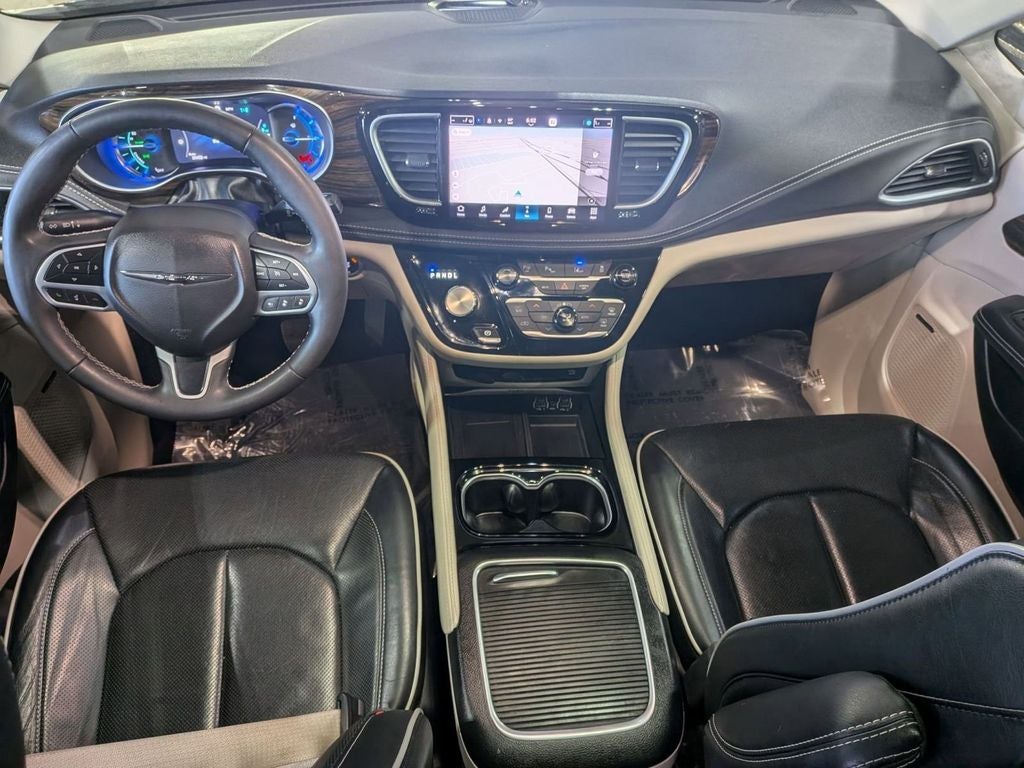 2022 Chrysler Pacifica Hybrid Touring L