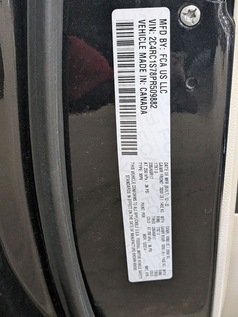 2022 Chrysler Pacifica Hybrid Touring L