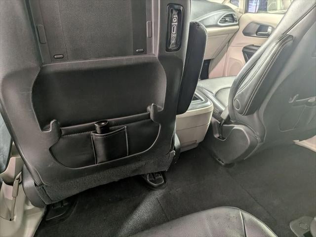 2022 Chrysler Pacifica Hybrid Touring L