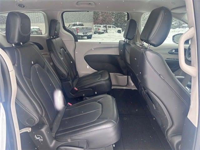 2023 Chrysler Pacifica Touring L AWD