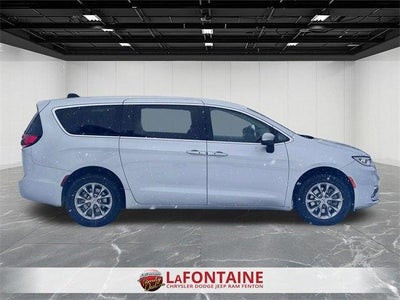 2023 Chrysler Pacifica Touring L AWD