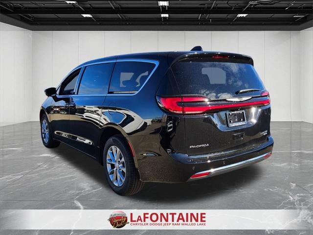 2026 Chrysler Pacifica PACIFICA LIMITED AWD