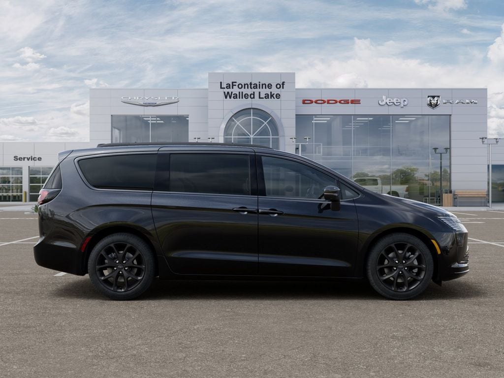 2027 Chrysler Pacifica PACIFICA LIMITED AWD