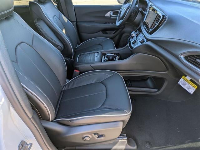 2026 Chrysler Pacifica PACIFICA LIMITED AWD