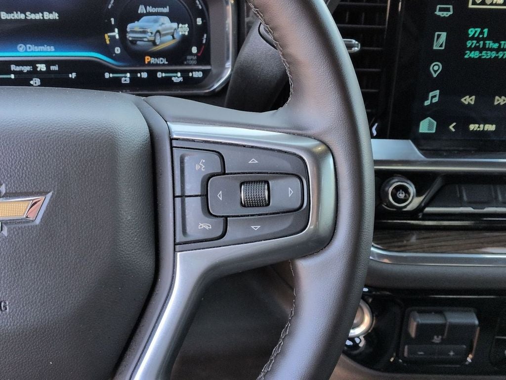 2025 Chevrolet Silverado 1500 4WD Crew Cab Standard Bed LT