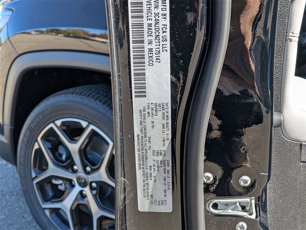 2026 Jeep Compass COMPASS LIMITED 4X4