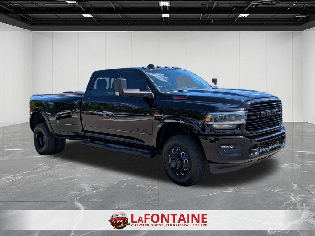 2021 RAM 3500 Laramie Crew Cab 4x4 8' Box