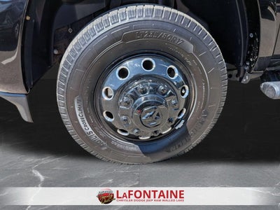 2021 RAM 3500 Laramie Crew Cab 4x4 8' Box
