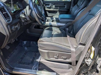 2021 RAM 3500 Laramie Crew Cab 4x4 8' Box