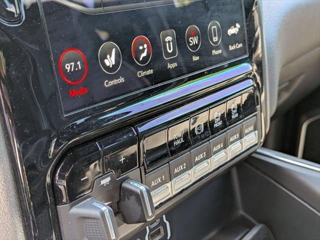 2021 RAM 3500 Laramie Crew Cab 4x4 8' Box