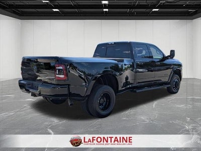2021 RAM 3500 Laramie Crew Cab 4x4 8' Box
