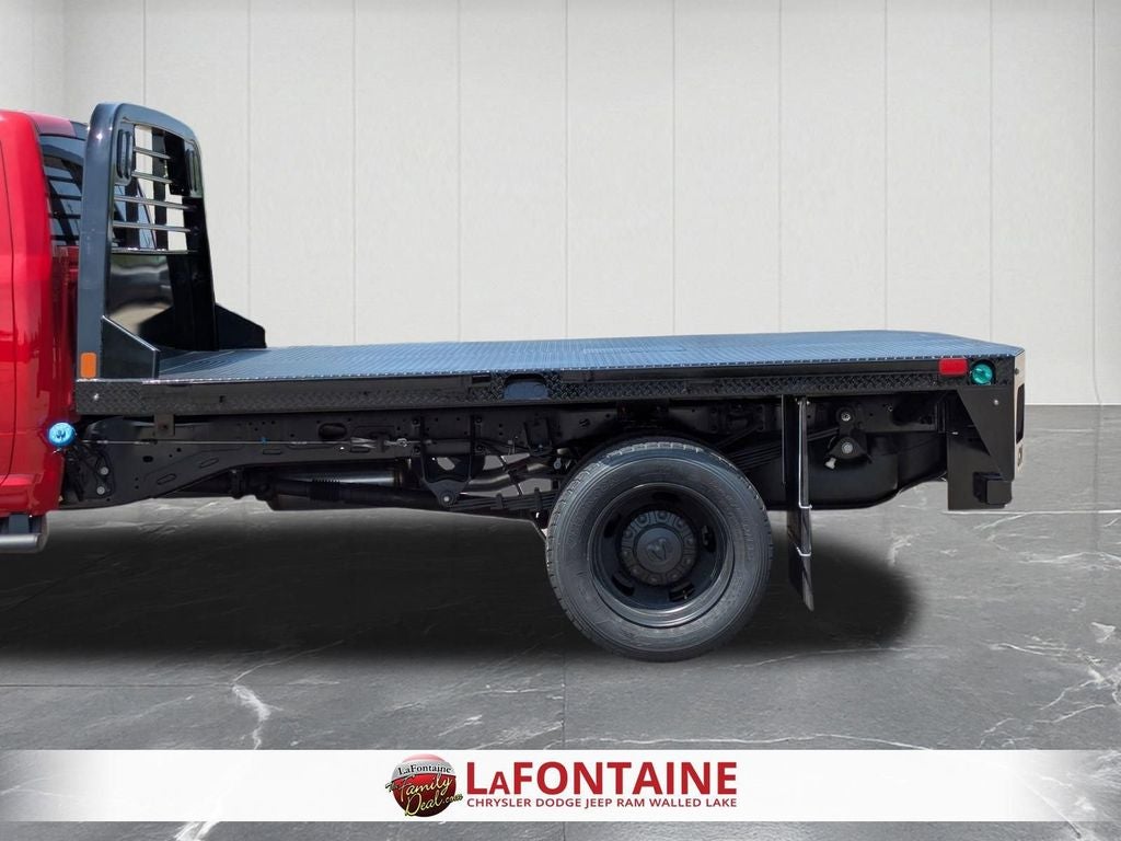 2026 RAM Ram 5500 Chassis Cab RAM 5500 TRADESMAN CHASSIS CREW CAB 4X4 84' CA