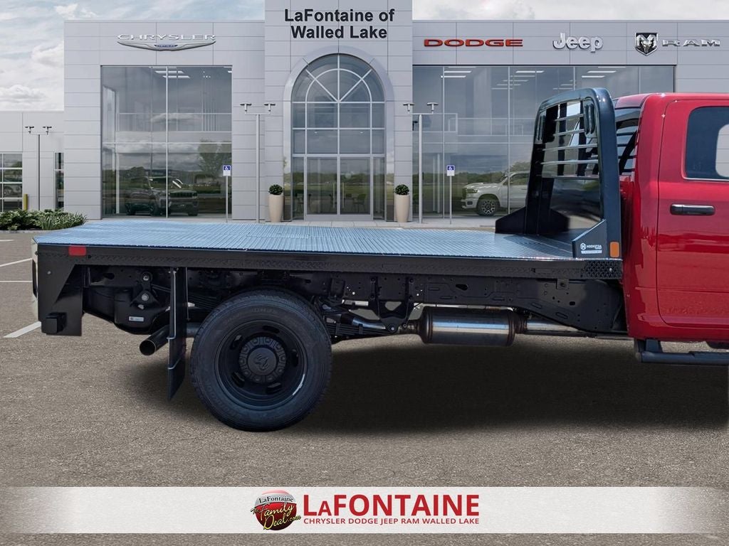 2026 RAM Ram 5500 Chassis Cab RAM 5500 TRADESMAN CHASSIS CREW CAB 4X4 84' CA