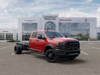 2026 RAM Ram 5500 Chassis Cab RAM 5500 TRADESMAN CHASSIS CREW CAB 4X4 84' CA