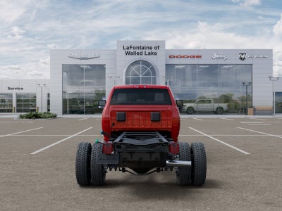 2026 RAM Ram 5500 Chassis Cab RAM 5500 TRADESMAN CHASSIS CREW CAB 4X4 84' CA