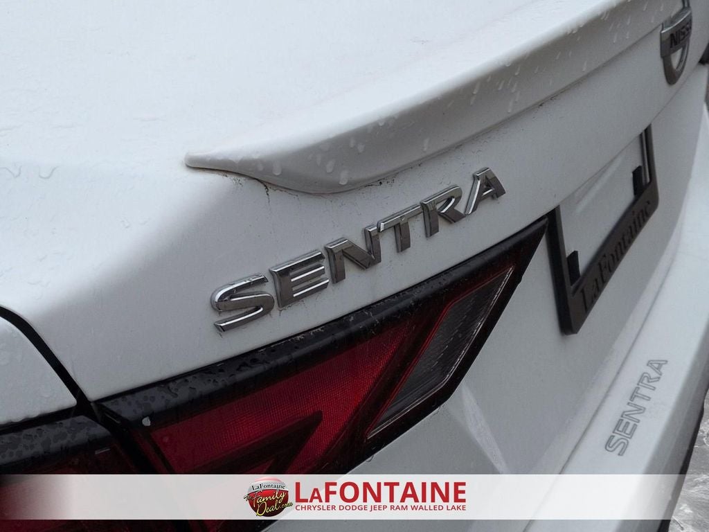 2021 Nissan Sentra SR Xtronic CVT