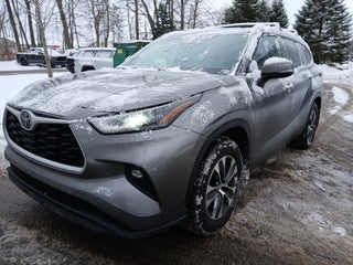 2025 Toyota Highlander XLE