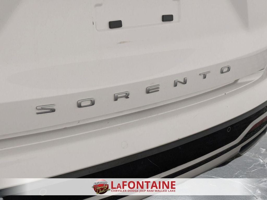 2022 Kia Sorento SX