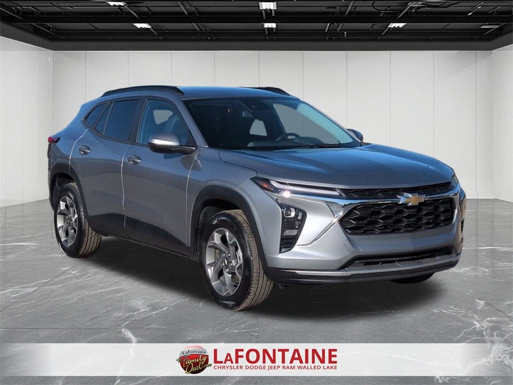 2024 Chevrolet Trax FWD LT