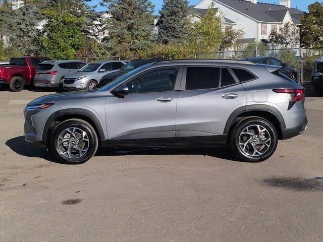 2024 Chevrolet Trax FWD LT