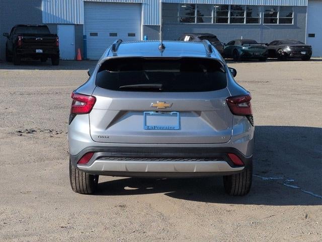 2024 Chevrolet Trax FWD LT