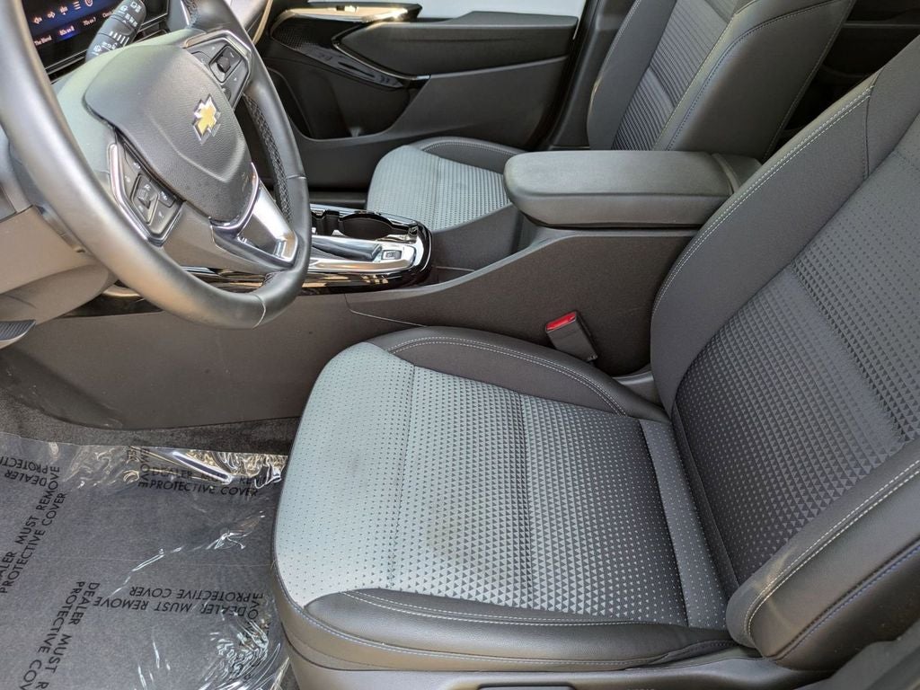 2025 Chevrolet Trax FWD LT