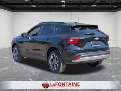 2025 Chevrolet Trax FWD LT