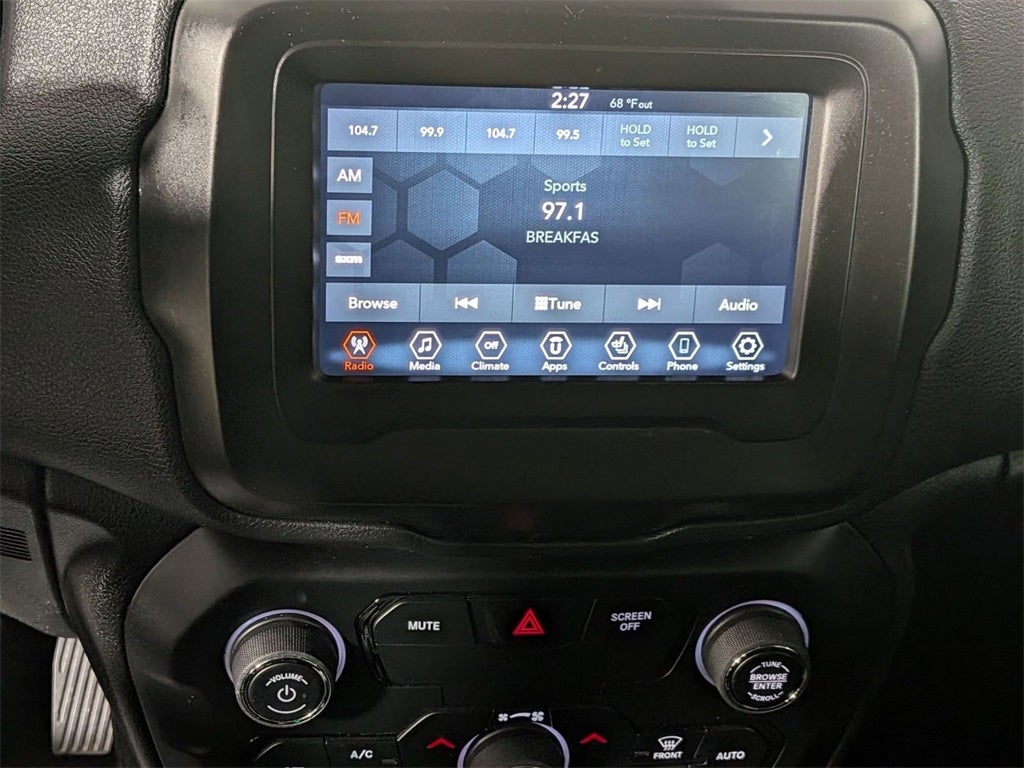 2020 Jeep Renegade Altitude FWD