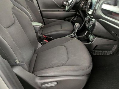 2020 Jeep Renegade Altitude FWD