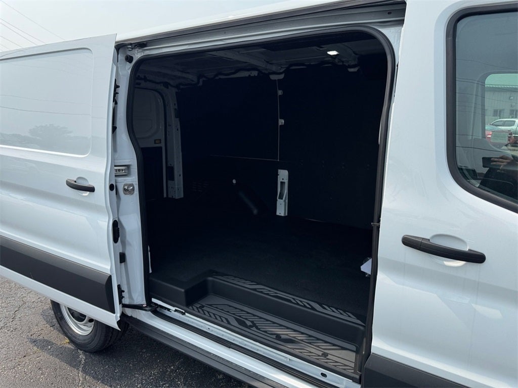 2025 Ford Transit-150 Base Commercial