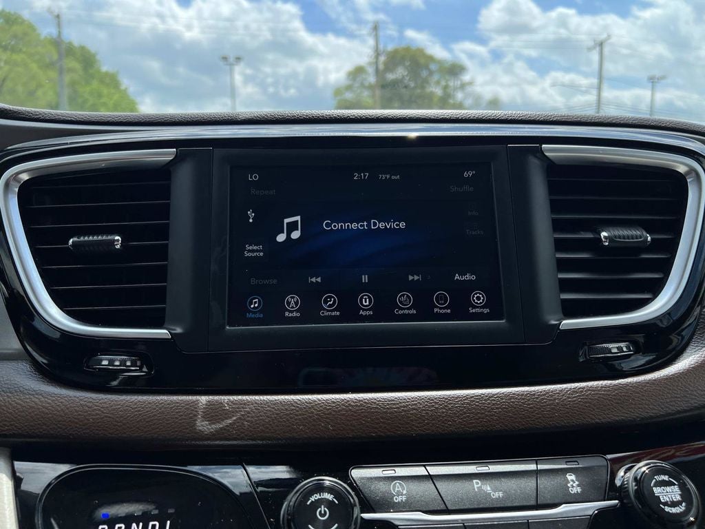 2019 Chrysler Pacifica Touring L