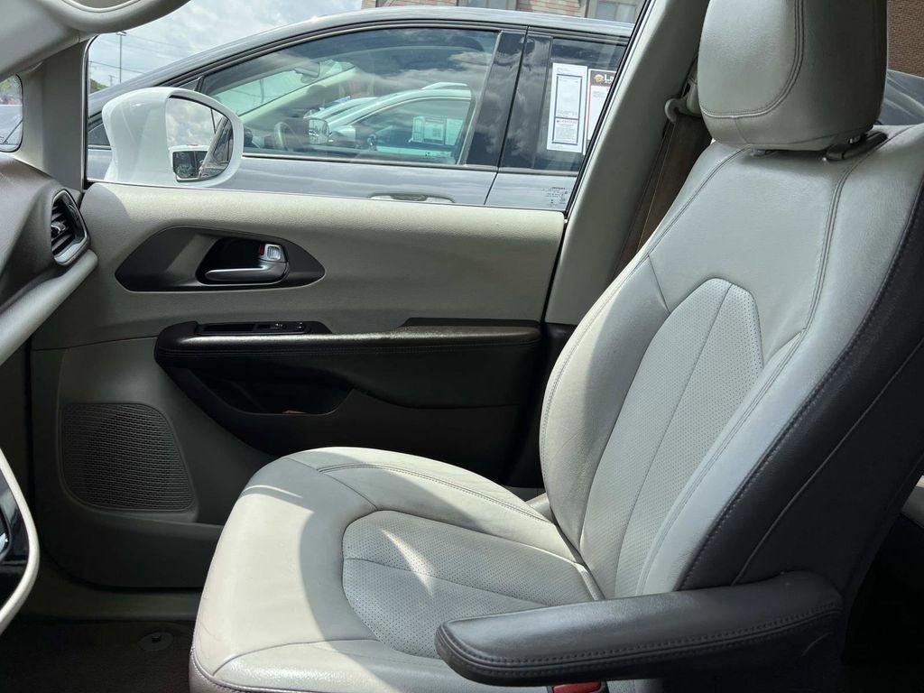 2019 Chrysler Pacifica Touring L