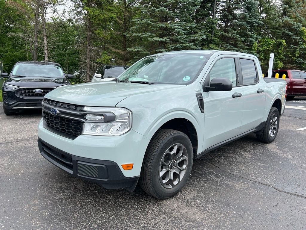 2022 Ford Maverick XLT FWD photo