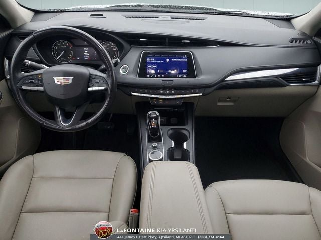 2021 Cadillac XT4 Luxury