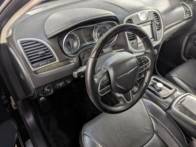 2017 Chrysler 300 C