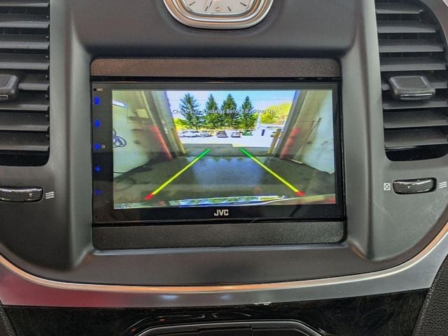 2017 Chrysler 300 C