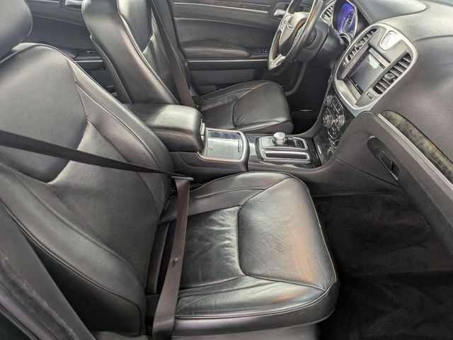 2017 Chrysler 300 C
