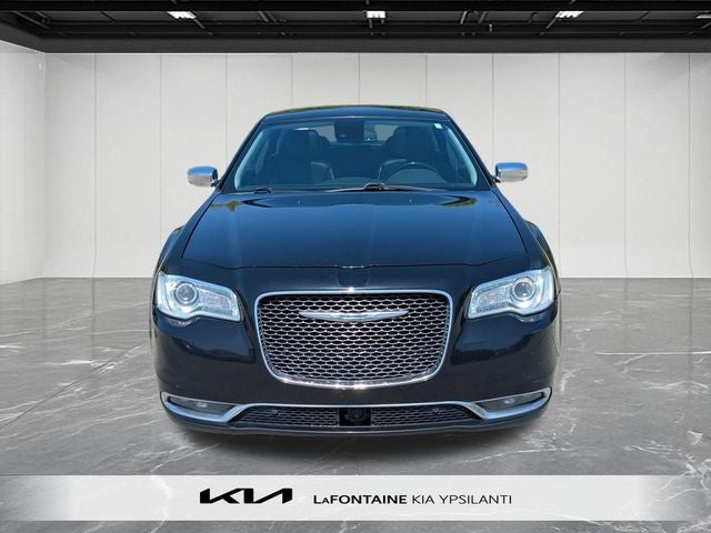 2017 Chrysler 300 C
