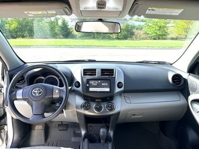 2011 Toyota RAV4 Base