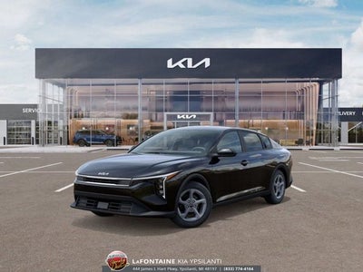 2025 Kia K4 LXS