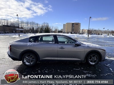 2025 Kia K4 LXS