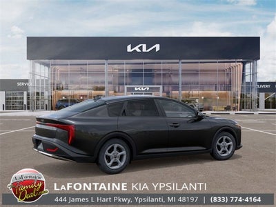 2025 Kia K4 LXS