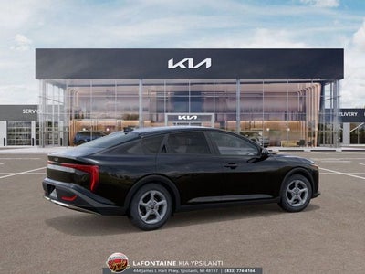 2025 Kia K4 LXS