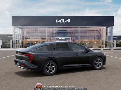 2026 Kia K4 LXS
