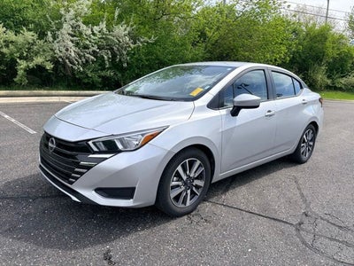 2023 Nissan Versa 1.6 SV