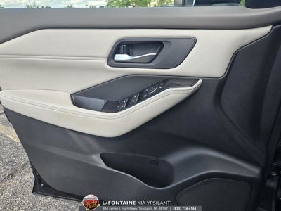 2024 Nissan Rogue SL